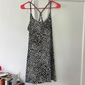 Original outdoor voices exercise dress size M